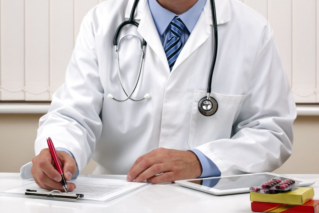 dokter meresepkan pengobatan untuk cacingan